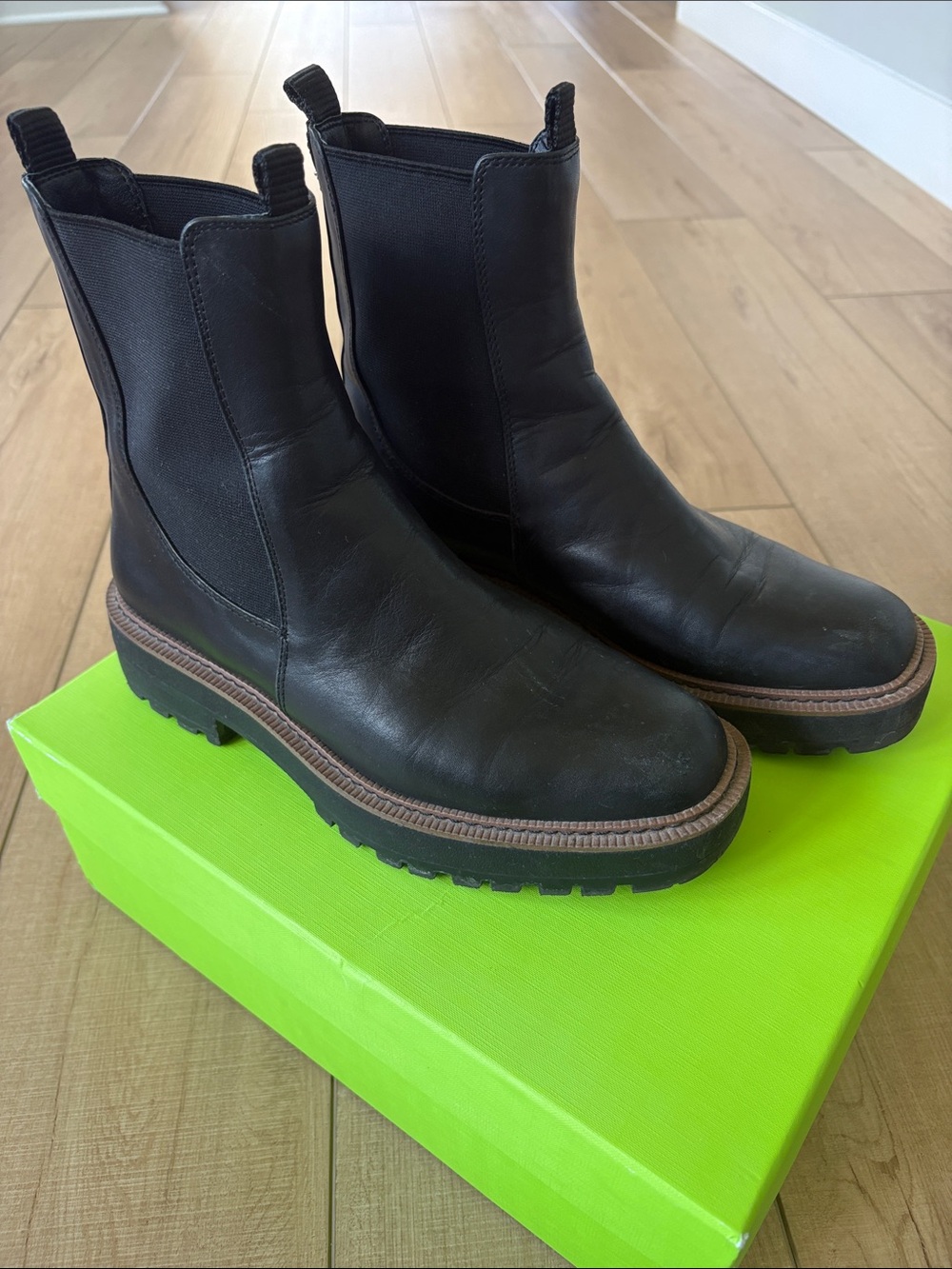 Women’s Laguna Black Boots 9.5